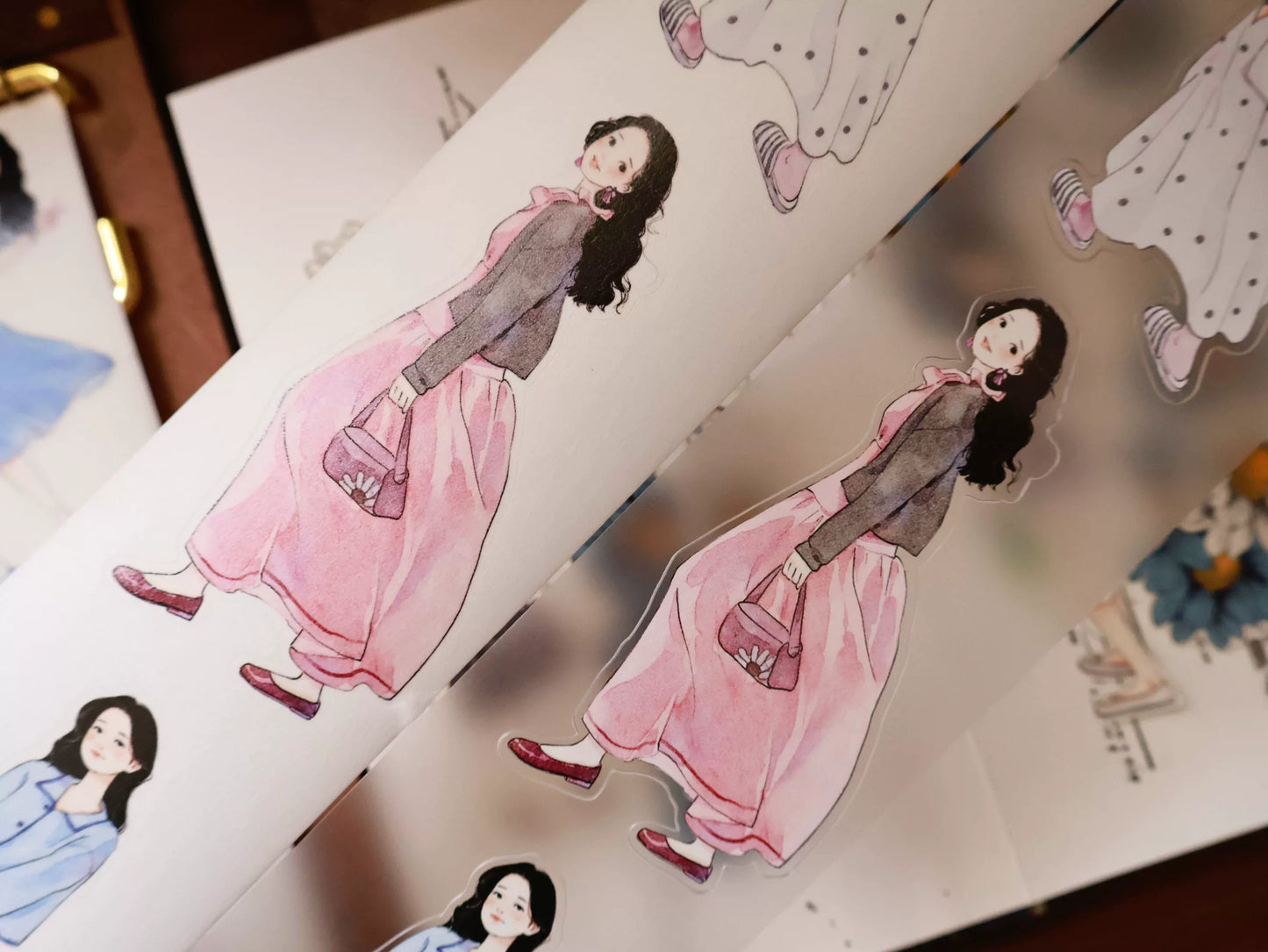 YiEr Vol14 【Yuanqi Sweet Sister】Pre-cut Light Retro Sweet Girl Character Orginal Design Washi Pet Tape Stickers