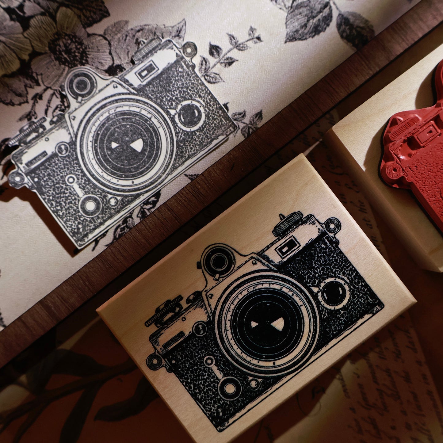 YiEr Stamp【Camera】Upgraded Red Rubber Retro Stamp