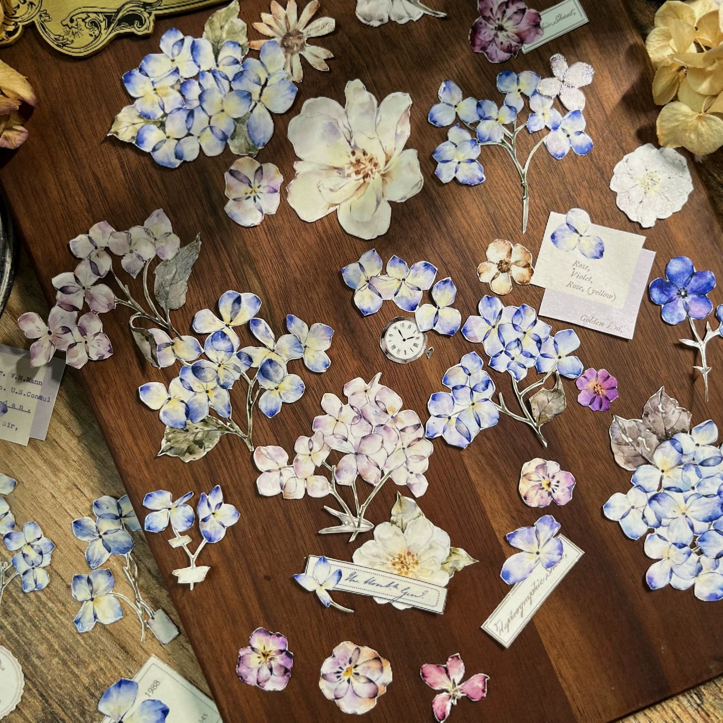 YiEr【ChaoHua Collection】Orginal Design Washi/Pet Tape Light Retro Floral Stickers