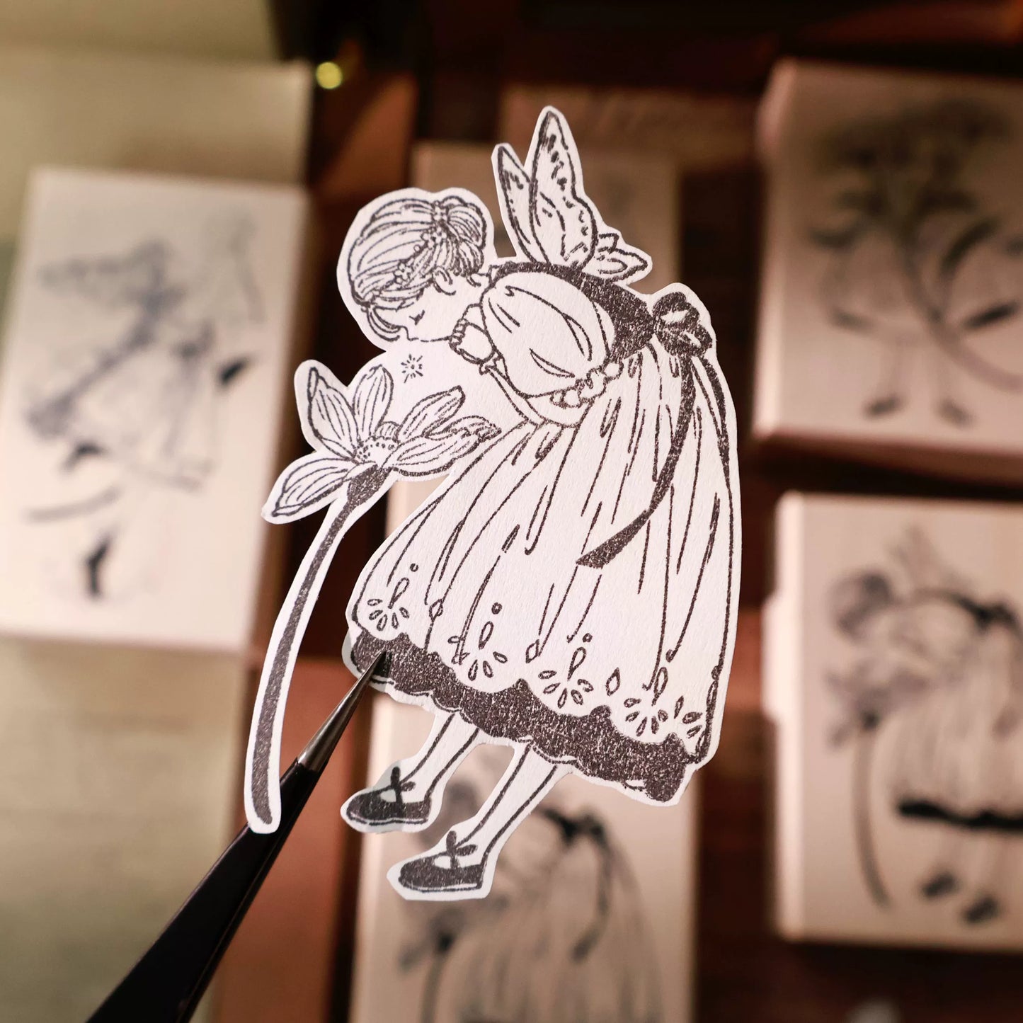 YiEr Vol14【Flower and Girl Stamp】Upgrading Character Red Rubber and Maple Wood Stamp