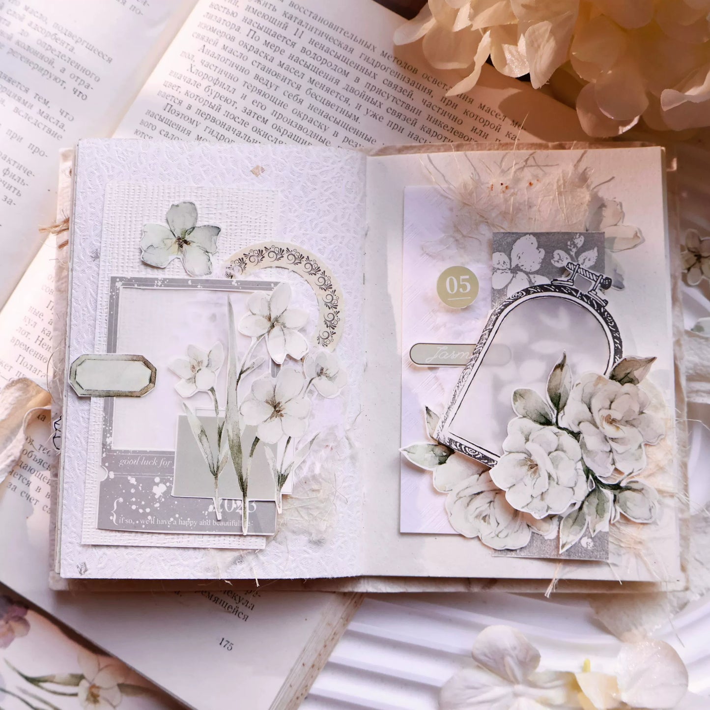 YiEr Vol14【Wind Language Flower Sleep】Small Floral Washi Tape and PET Stickers