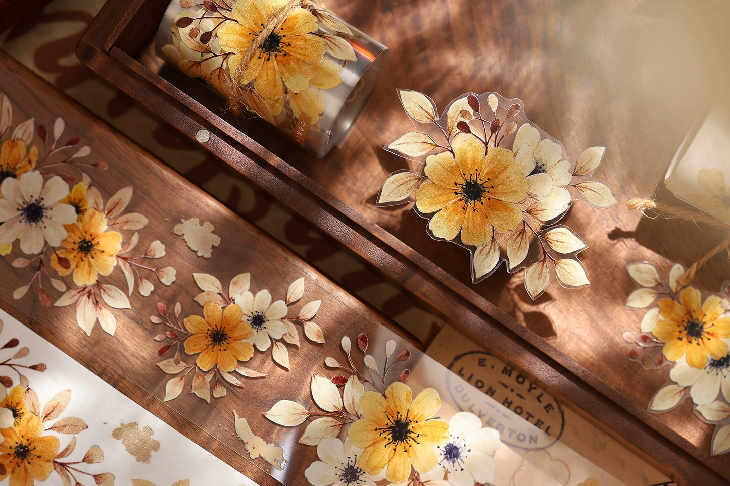 XiaoBaiJia【 Summer Overture】Light Retro Daisy Flower Orginal Design Washi Pet Floral Tape Landscaping Stickers