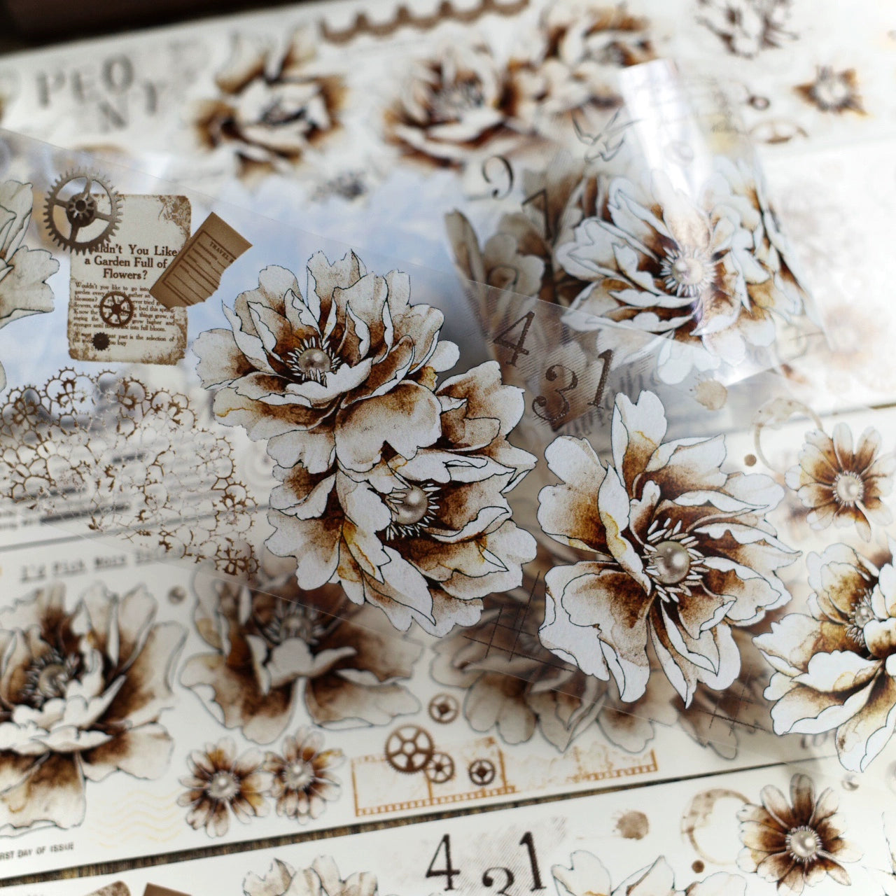 YiEr【Old Times】Orginal Design Washi/Pet Tape Light Retro Floral Stickers