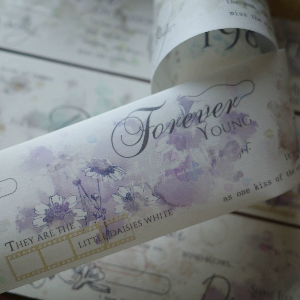 YiEr【Light Color】Orginal Design Washi/Pet Tape Light Retro Floral Stickers