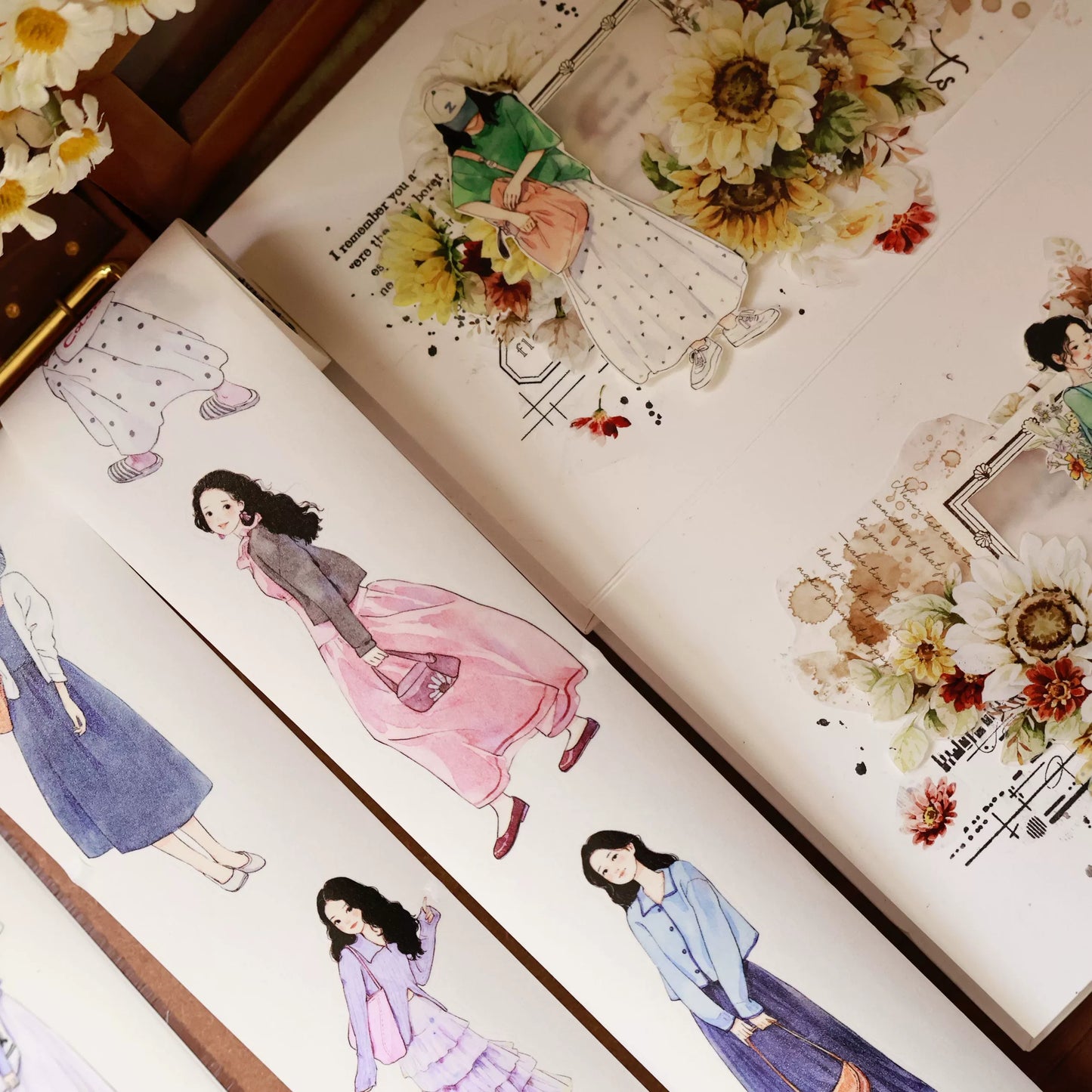 YiEr Vol14 【Yuanqi Sweet Sister】Pre-cut Light Retro Sweet Girl Character Orginal Design Washi Pet Tape Stickers