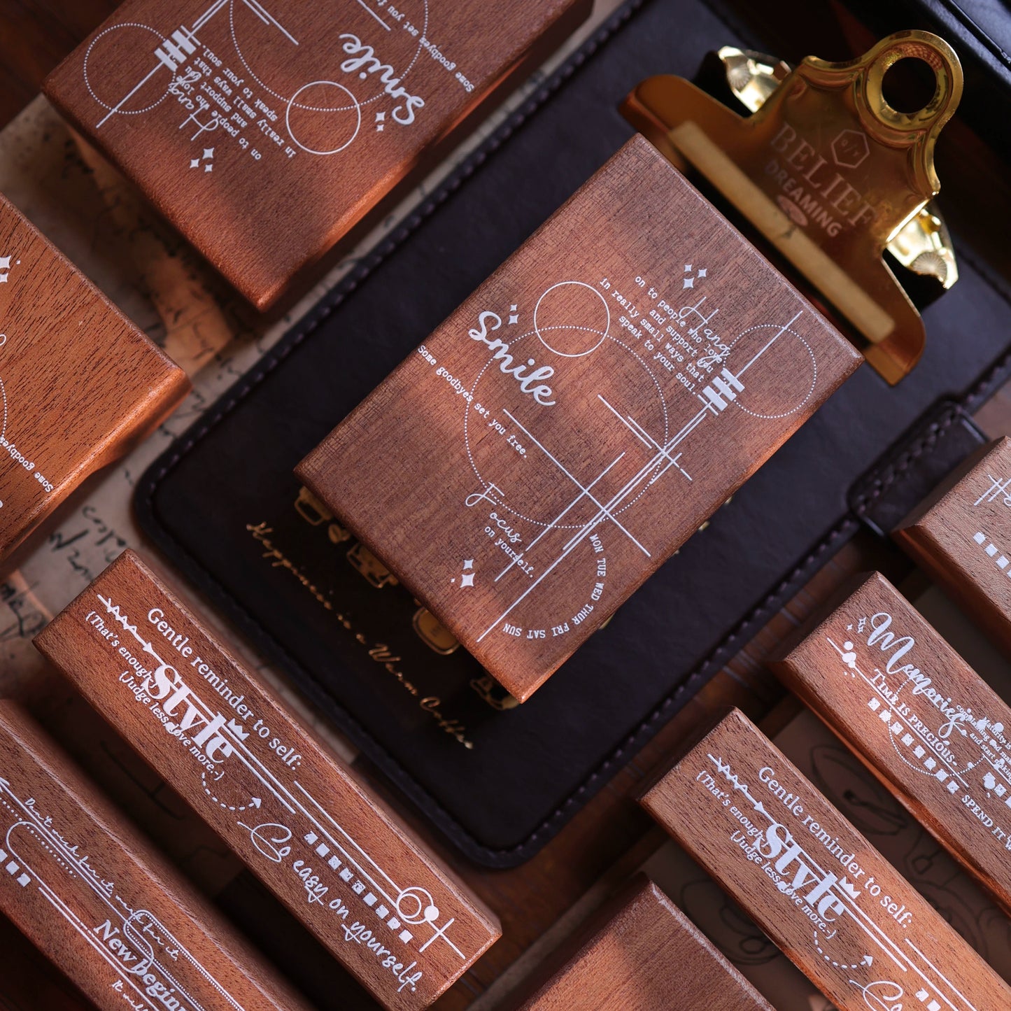 YiEr Vol17【Base Stamp】Imported Maple Red Rubber and Maple Wood Stamp