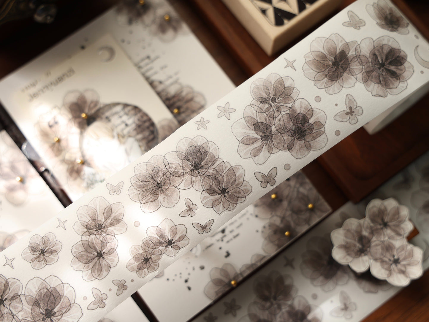 YiEr Vol16【Shadow Flower】Floral Washi Tape and PET Stickers