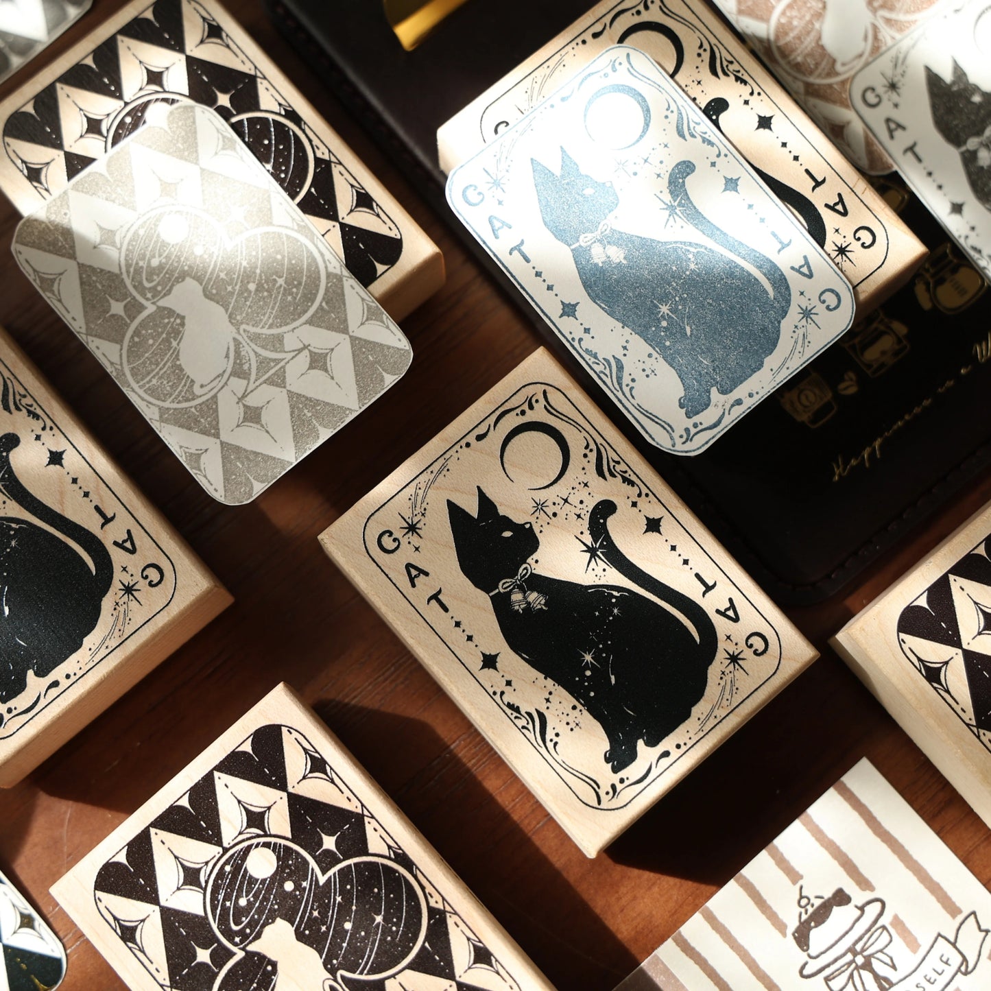YiEr Vol16【Cat Poker Stamp】Imported Maple Red Rubber and Maple Wood Stamp