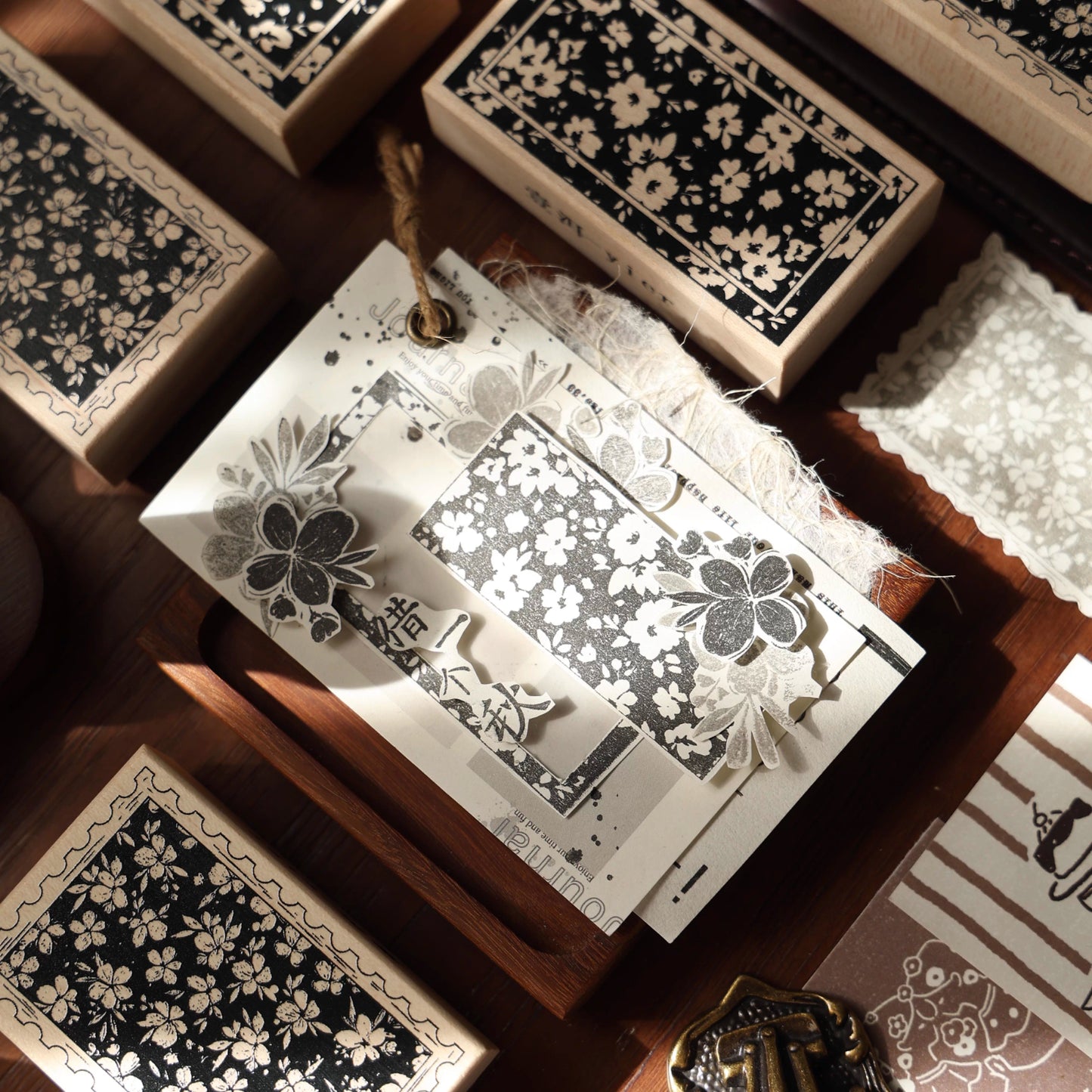 YiEr Vol16【Floral Notes Stamp】Imported Maple Red Rubber and Maple Wood Stamp