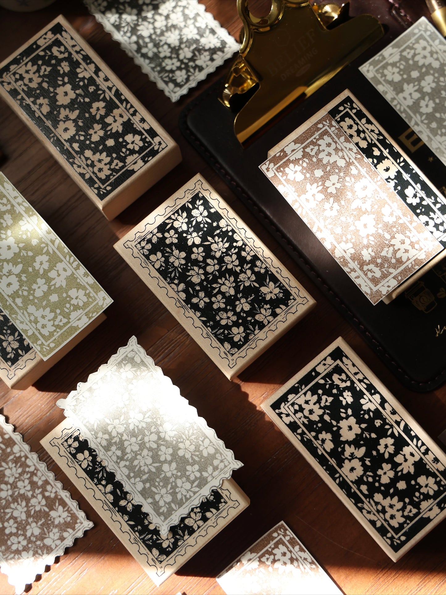 YiEr Vol16【Floral Notes Stamp】Imported Maple Red Rubber and Maple Wood Stamp