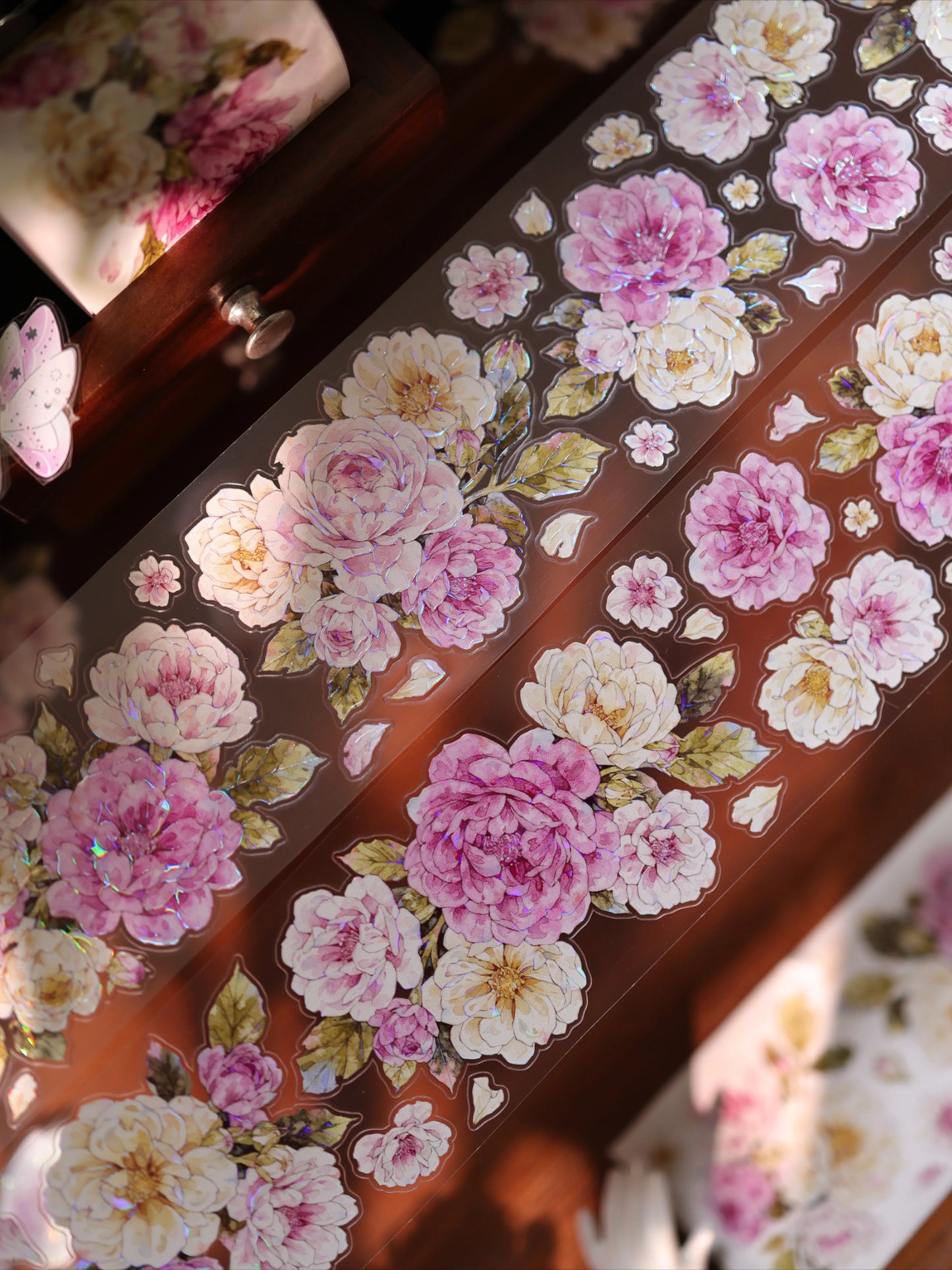 YiEr Vol17【Peach Mist and White Fluff】Kiss-cut Floral Washi Tape and PET Stickers