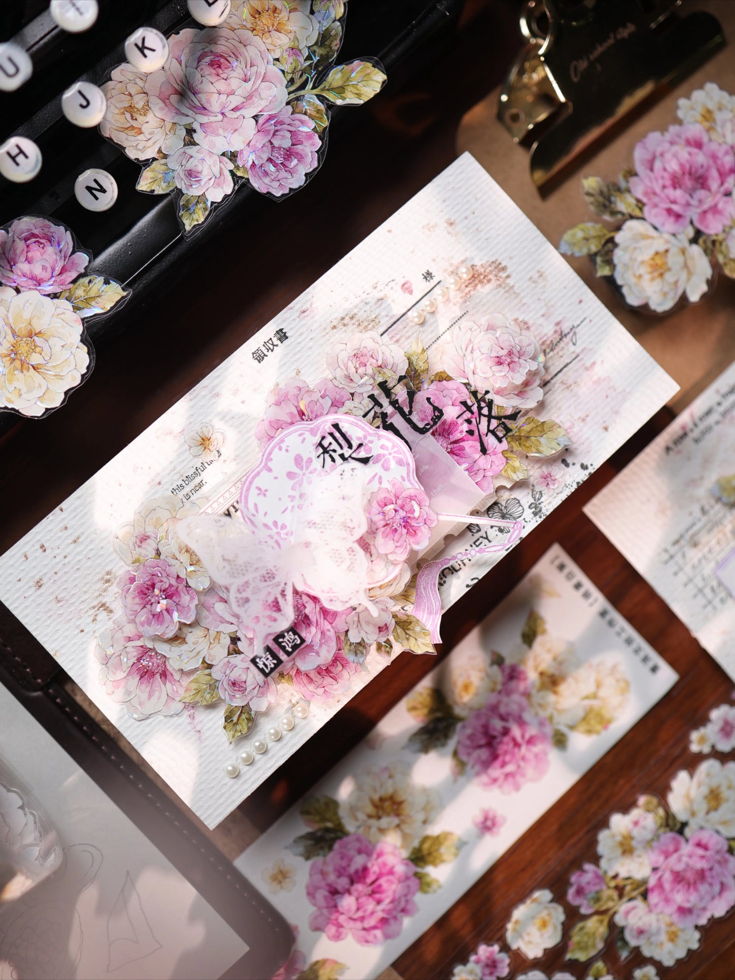 YiEr Vol17【Peach Mist and White Fluff】Kiss-cut Floral Washi Tape and PET Stickers