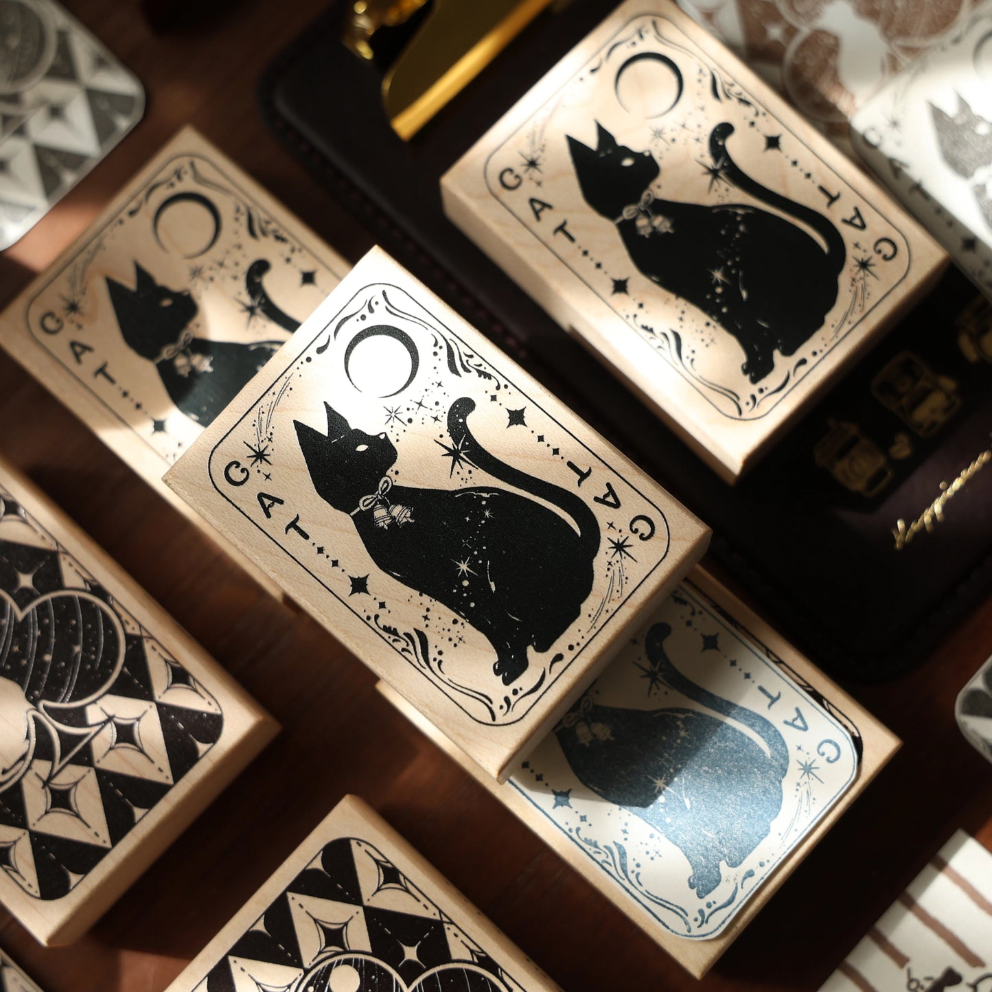 YiEr Vol16【Cat Poker Stamp】Imported Maple Red Rubber and Maple Wood Stamp