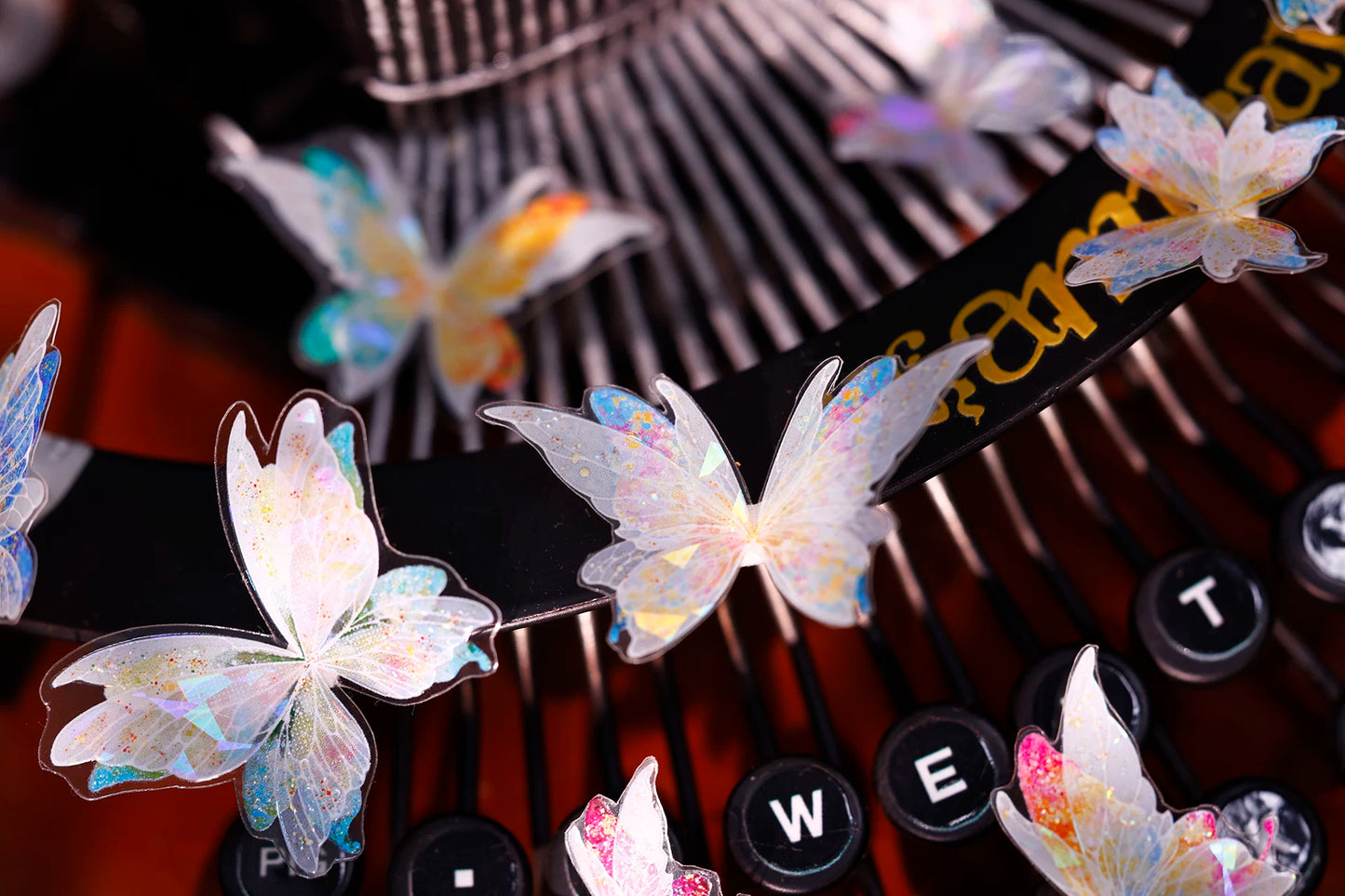 XiaoBaiJia【Liuli Butterfly Dance】Pre-cut Orginal Design Washi Pet Tape Light Retro Stickers