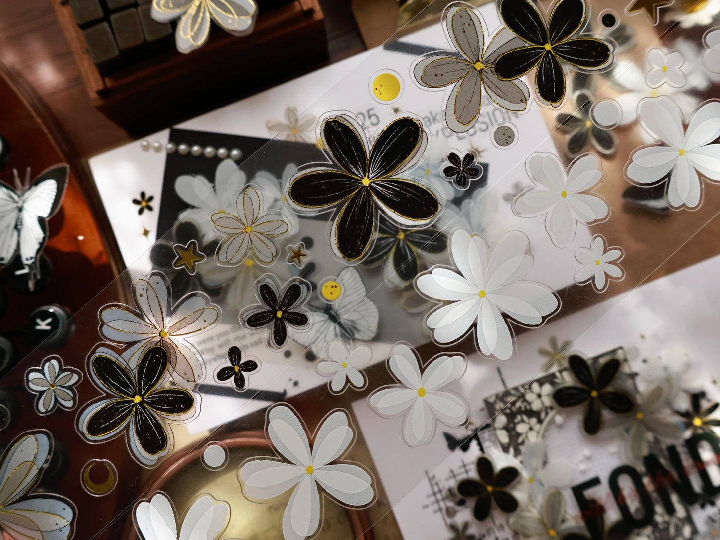 YiEr Vol15【Black and White Flowers】Orginal Design Pre-cut Washi/Pet Floral Tape Light Retro Landscaping Stickers