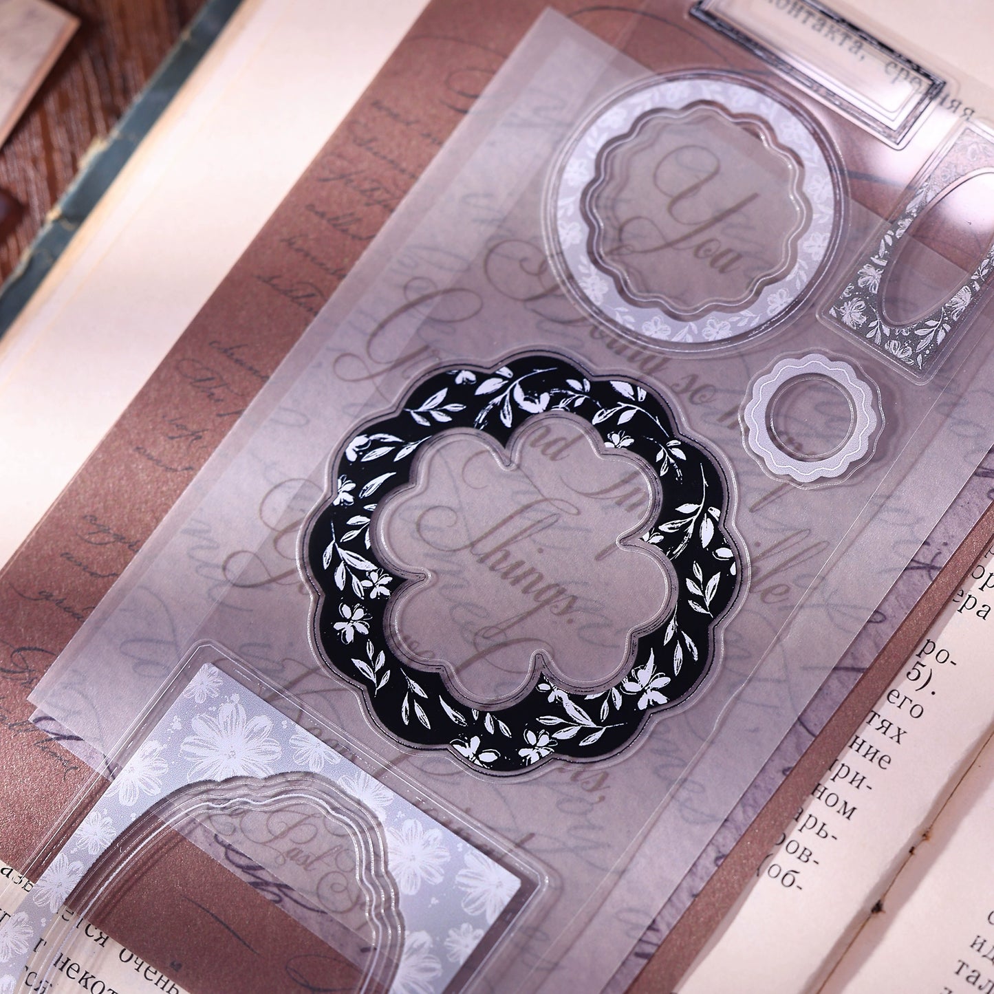 XiaoBaiJia【Flower Frame】Light Retro Orginal Design Washi Pet Tape Landscape Stickers