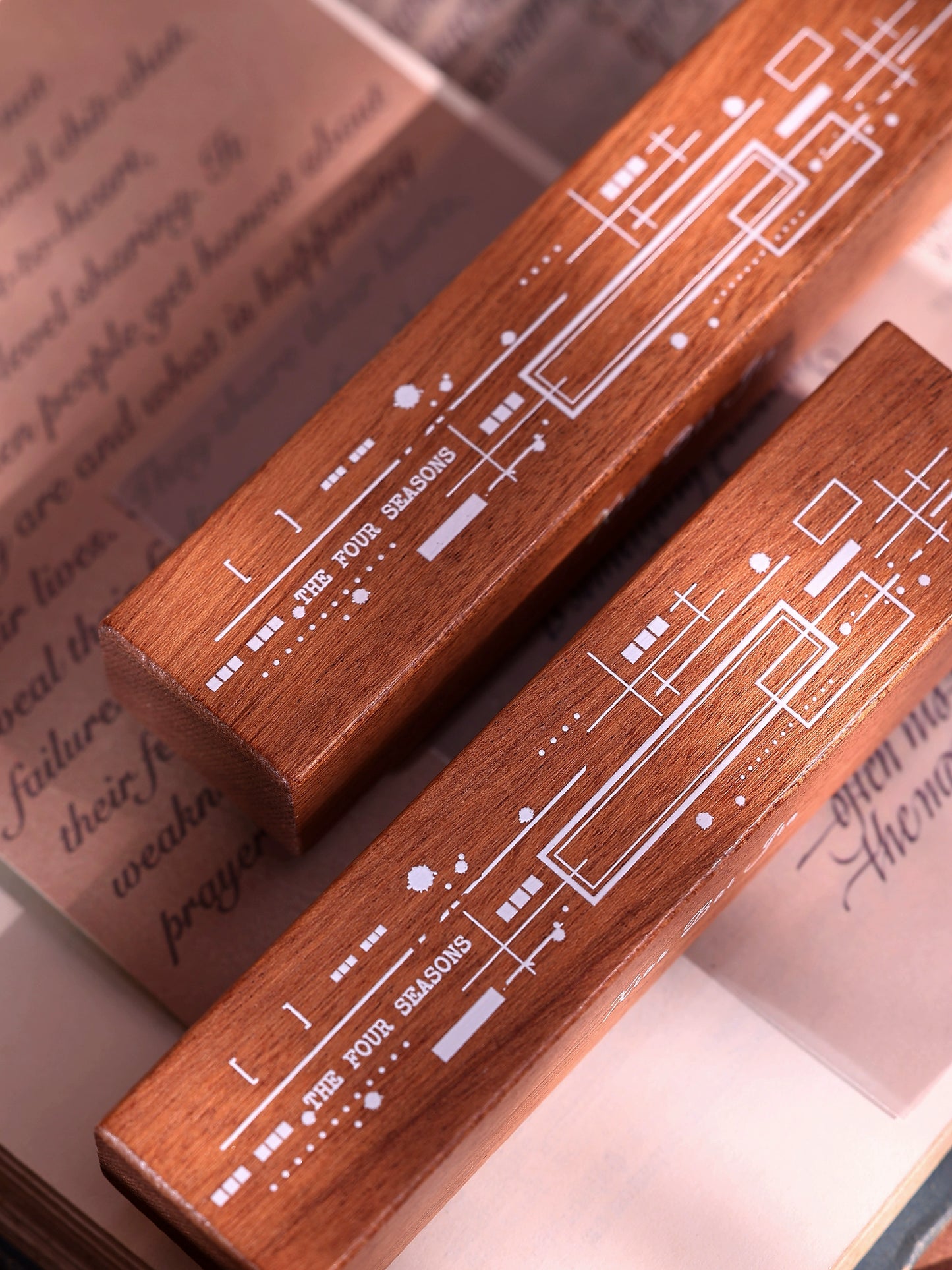 XiaoBaiJia【Basic Staggered Grid Stamp】Imported Shabili Red Rubber and Maple Wood Stamp