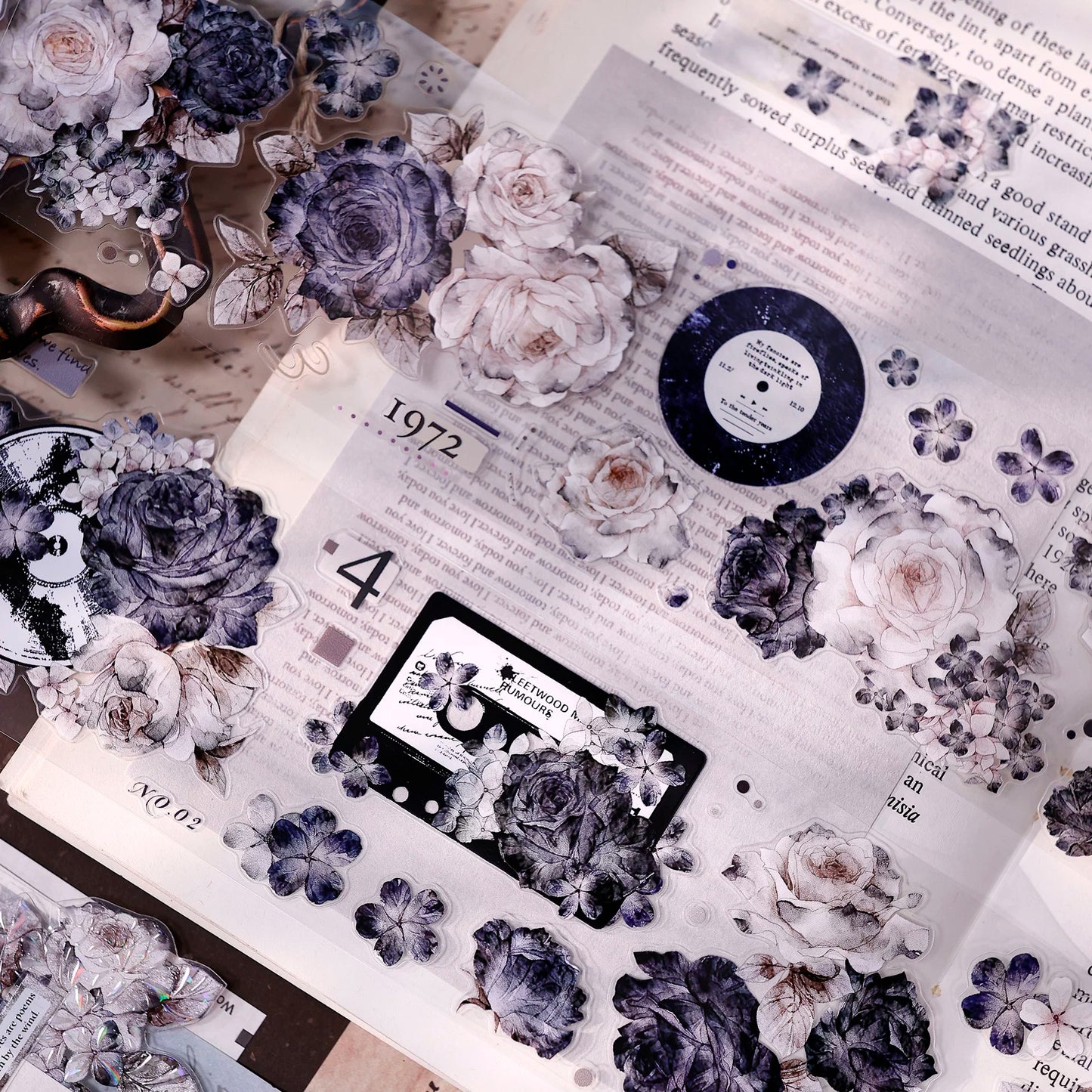 XiaoBaiJia【Cloud Ink Flower Cluster】Pre-cut Floral Orginal Design Washi Pet Tape Light Retro Stickers