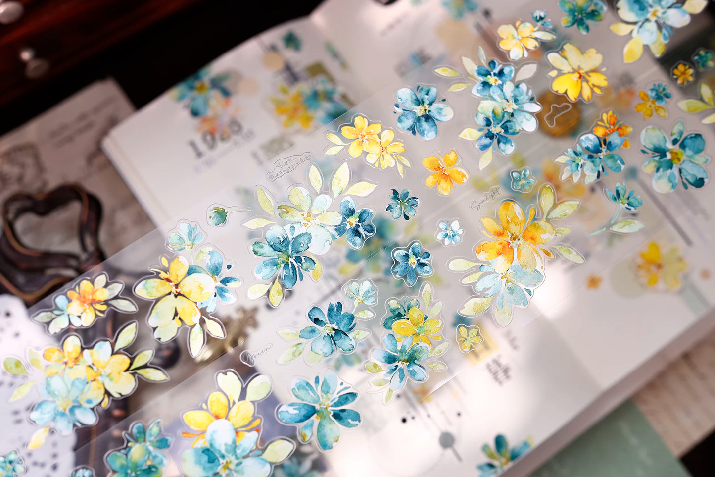 XiaoBaiJia【Picking Up Blue】Pre-cut Floral Orginal Design Washi Pet Tape Light Retro Stickers