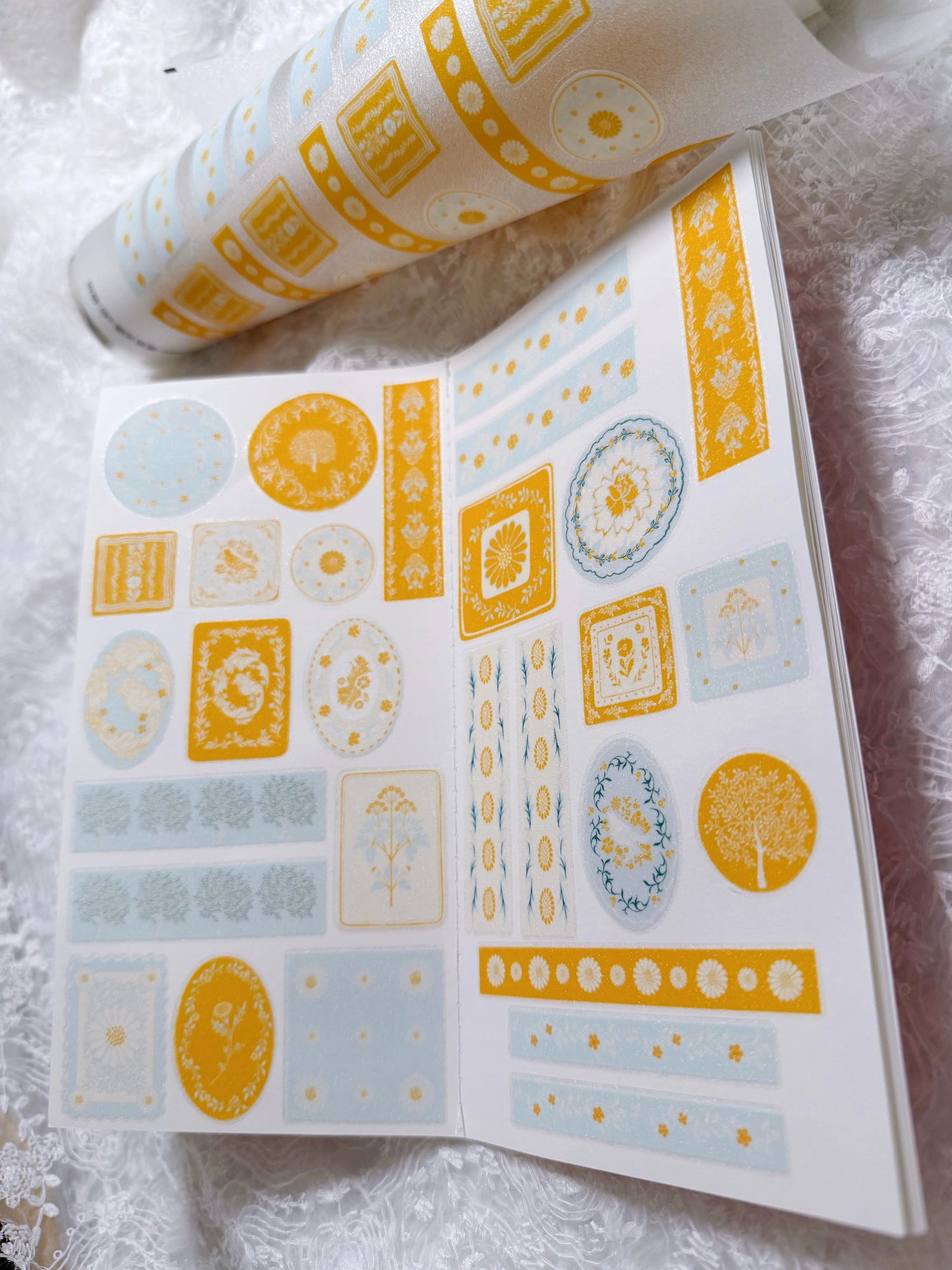ZaoZao Vol4【Chat among Flowers】Original Design Kiss-Cut Washi PET Tape Stickers,for Scrapbook Supplies,Journaling,Junk Journal,Bullet Journal,Planner Stickers