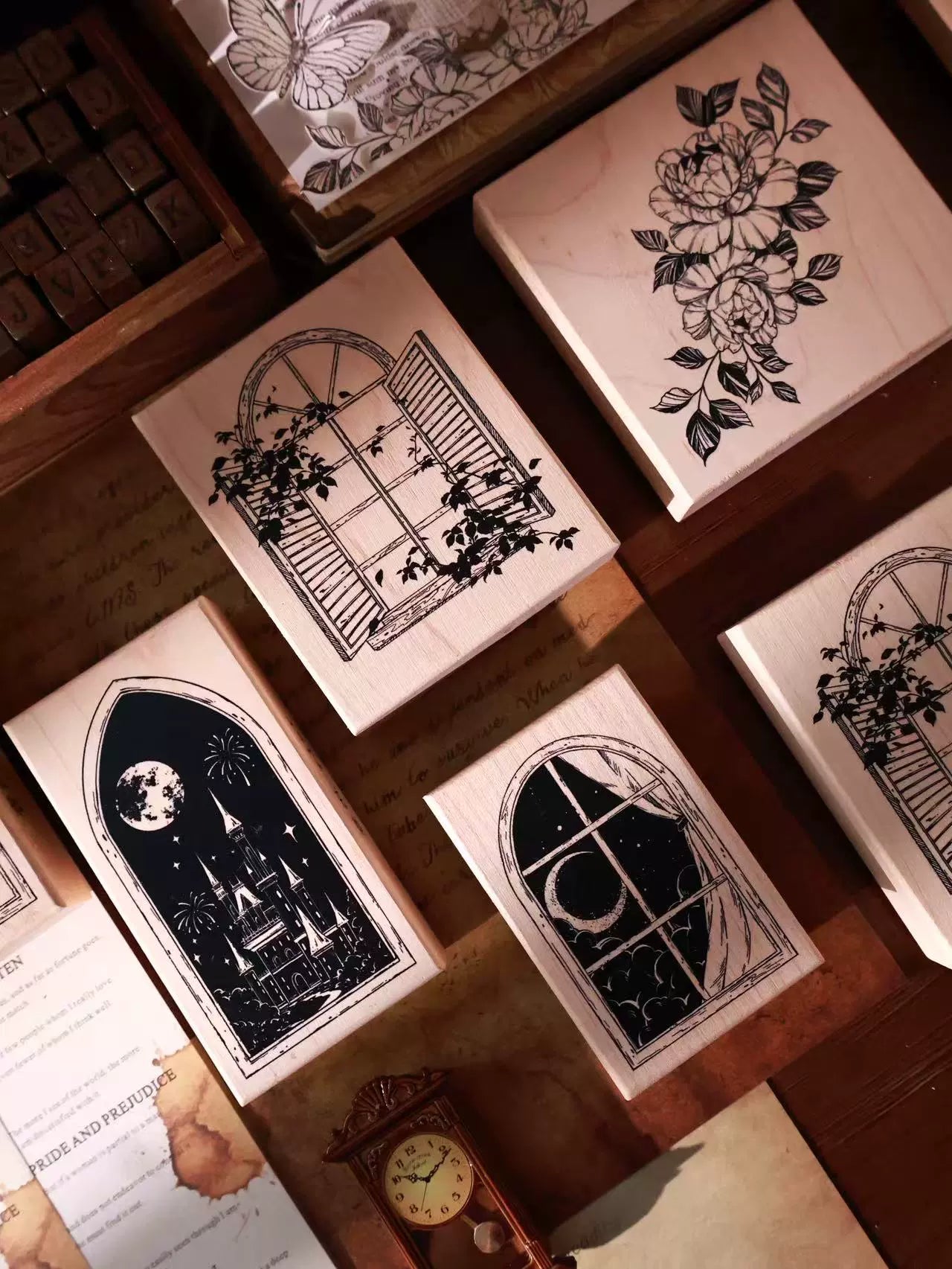 YiEr Vol14【Windows Stamp】Imported Maple Red Rubber and Maple Wood Stamp