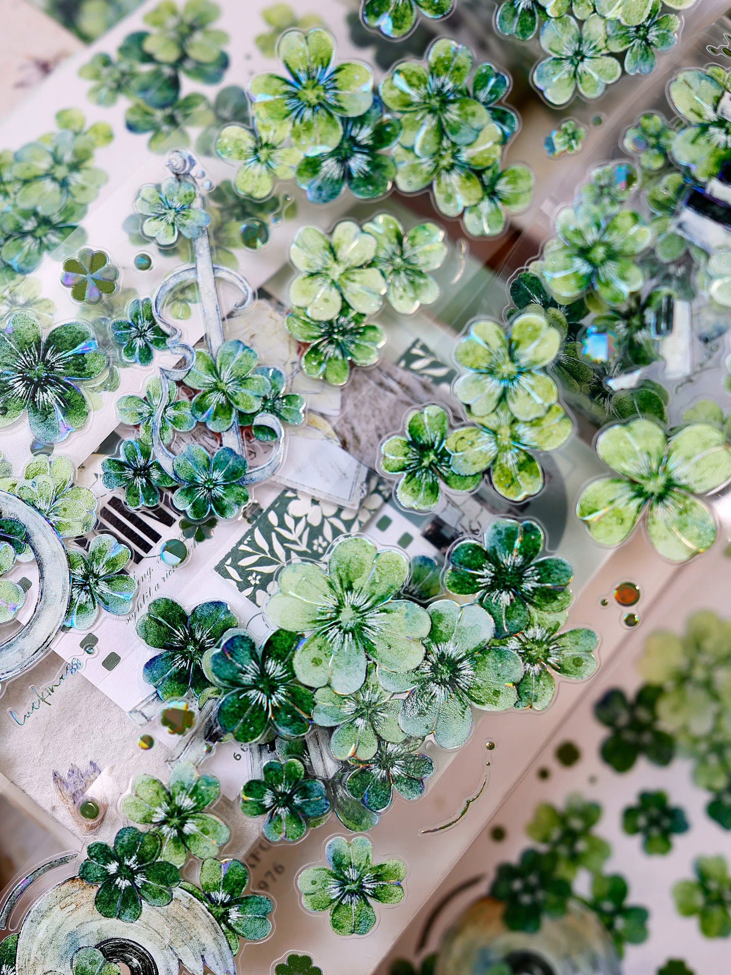 XiaoBaiJia【four-leaf clover】Orginal Design Kiss-cut Washi/Pet Floral Tape Light Retro Landscaping Stickers