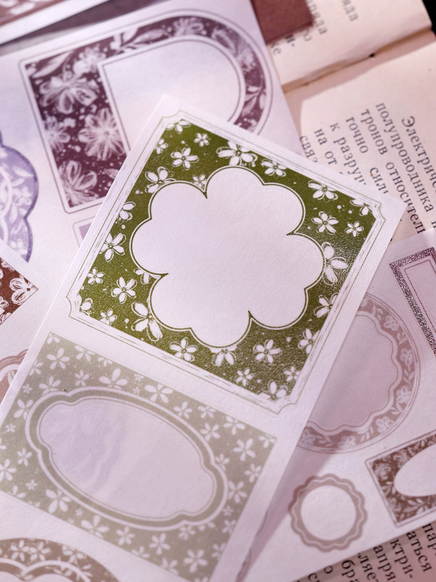 XiaoBaiJia【Flower Frame】Light Retro Orginal Design Washi Pet Tape Landscape Stickers