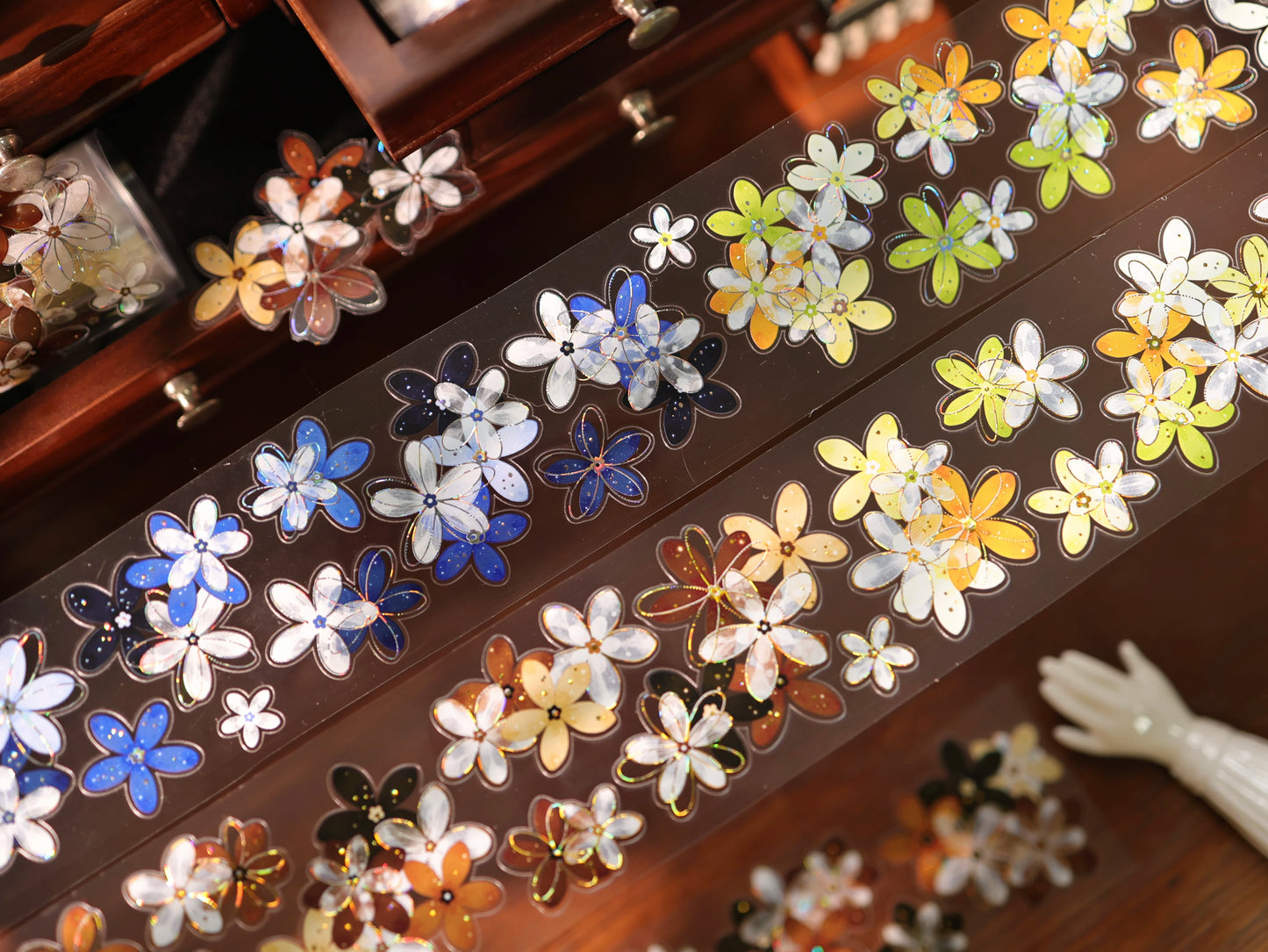 YiEr Vol17【Flowers on the Path】Kiss-cut Light Retro Floral Washi Tape and PET Stickers