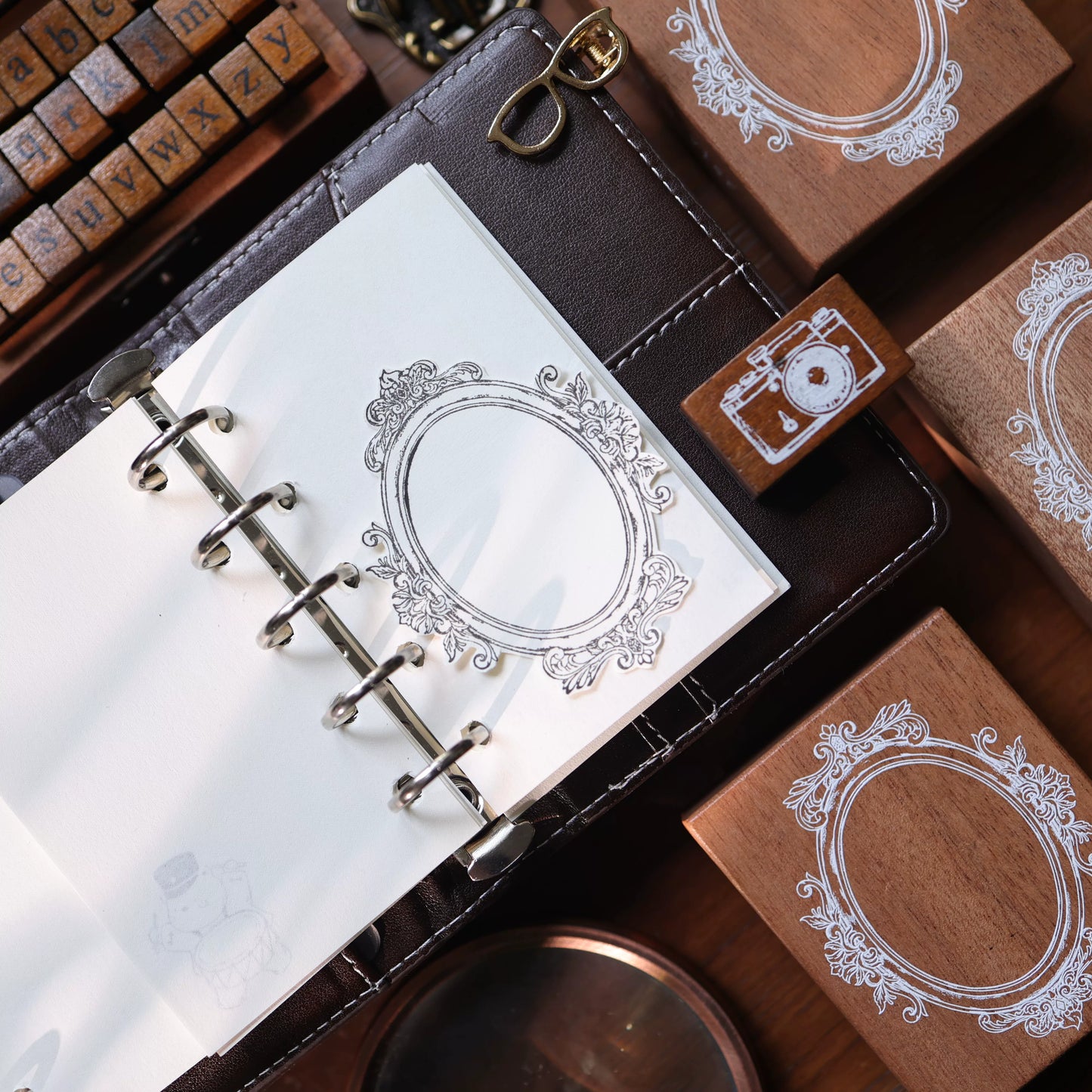 YiEr Vol17【Vintage Border】Imported Maple Red Rubber and Maple Wood Stamp