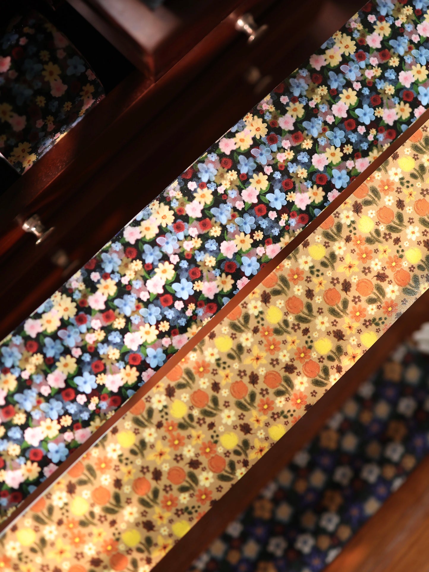 YiEr Vol17【Vintage Original Floral Pattern】Floral Washi Tape and PET Stickers