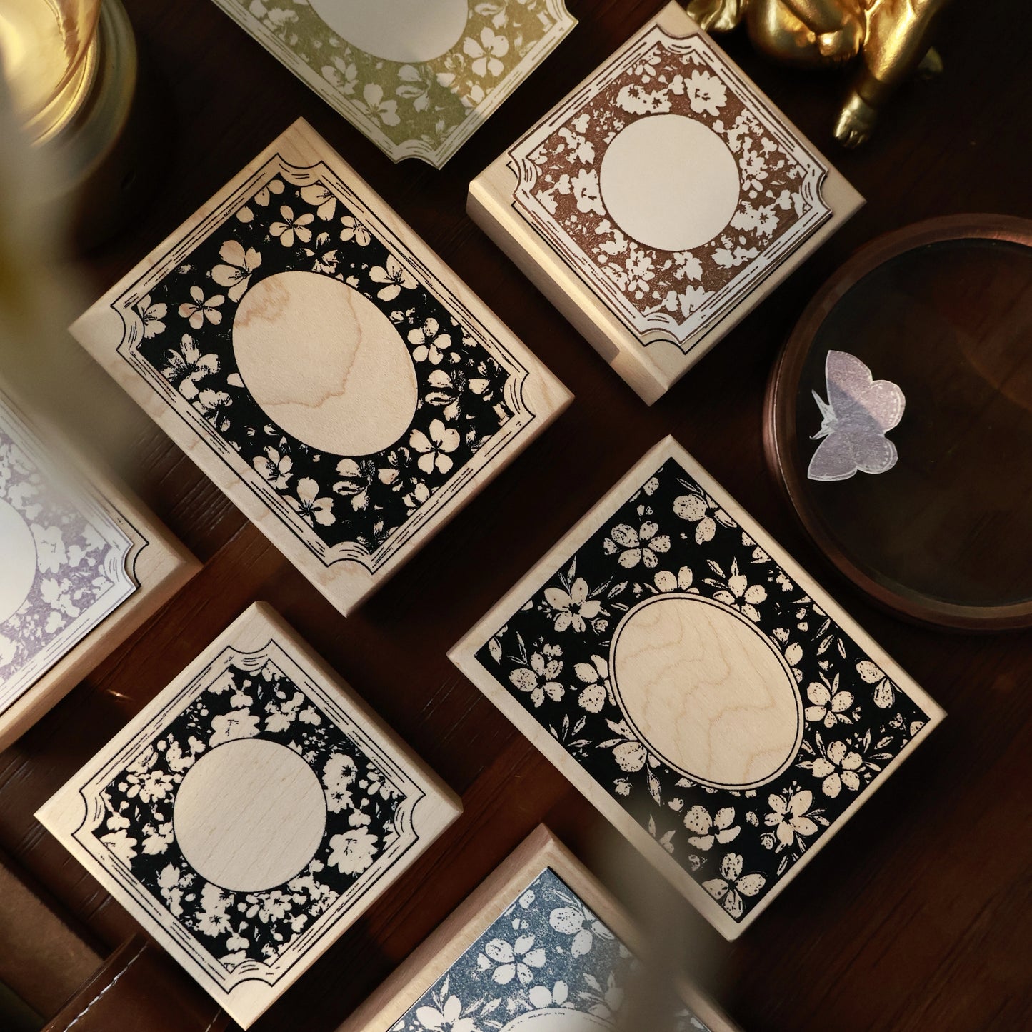 YiEr Vol15【Flower Frame Stamp】Imported Maple Red Rubber and Maple Wood Stamp