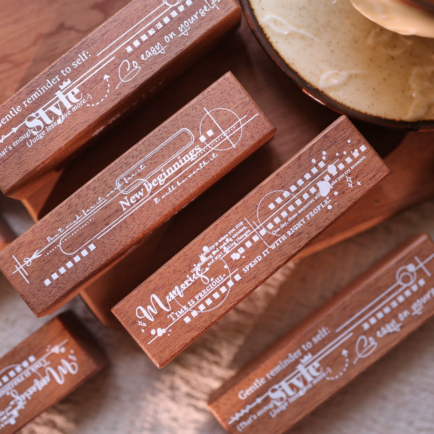 YiEr Vol17【Base Stamp】Imported Maple Red Rubber and Maple Wood Stamp