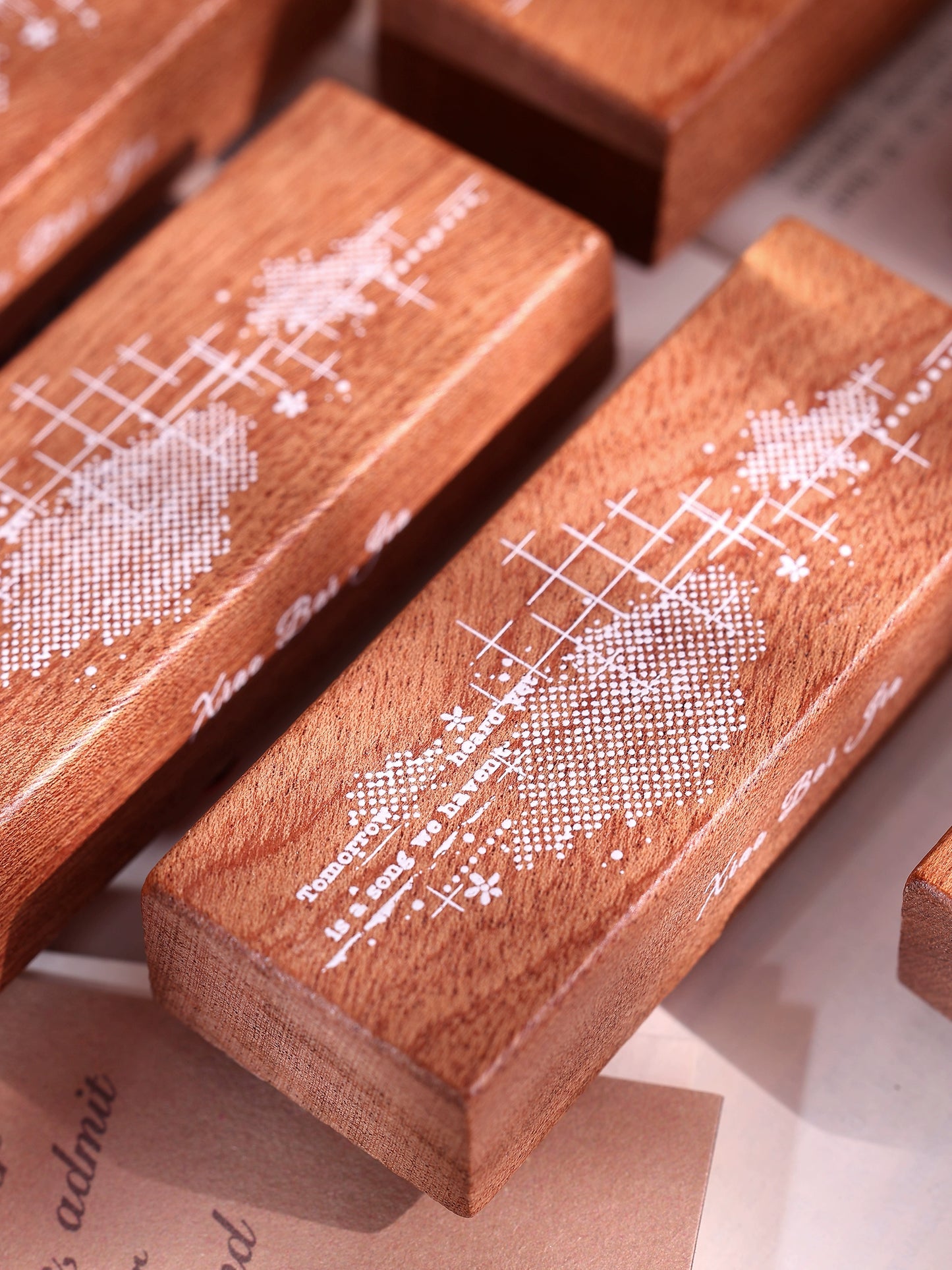 XiaoBaiJia【Basic Staggered Grid Stamp】Imported Shabili Red Rubber and Maple Wood Stamp