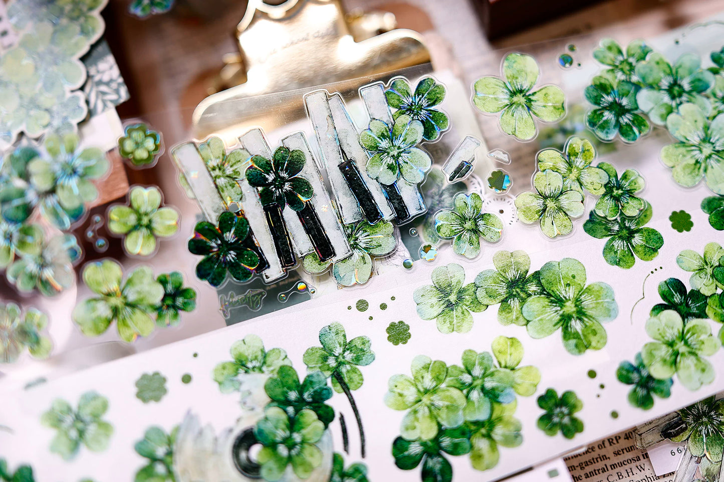 XiaoBaiJia【four-leaf clover】Orginal Design Kiss-cut Washi/Pet Floral Tape Light Retro Landscaping Stickers