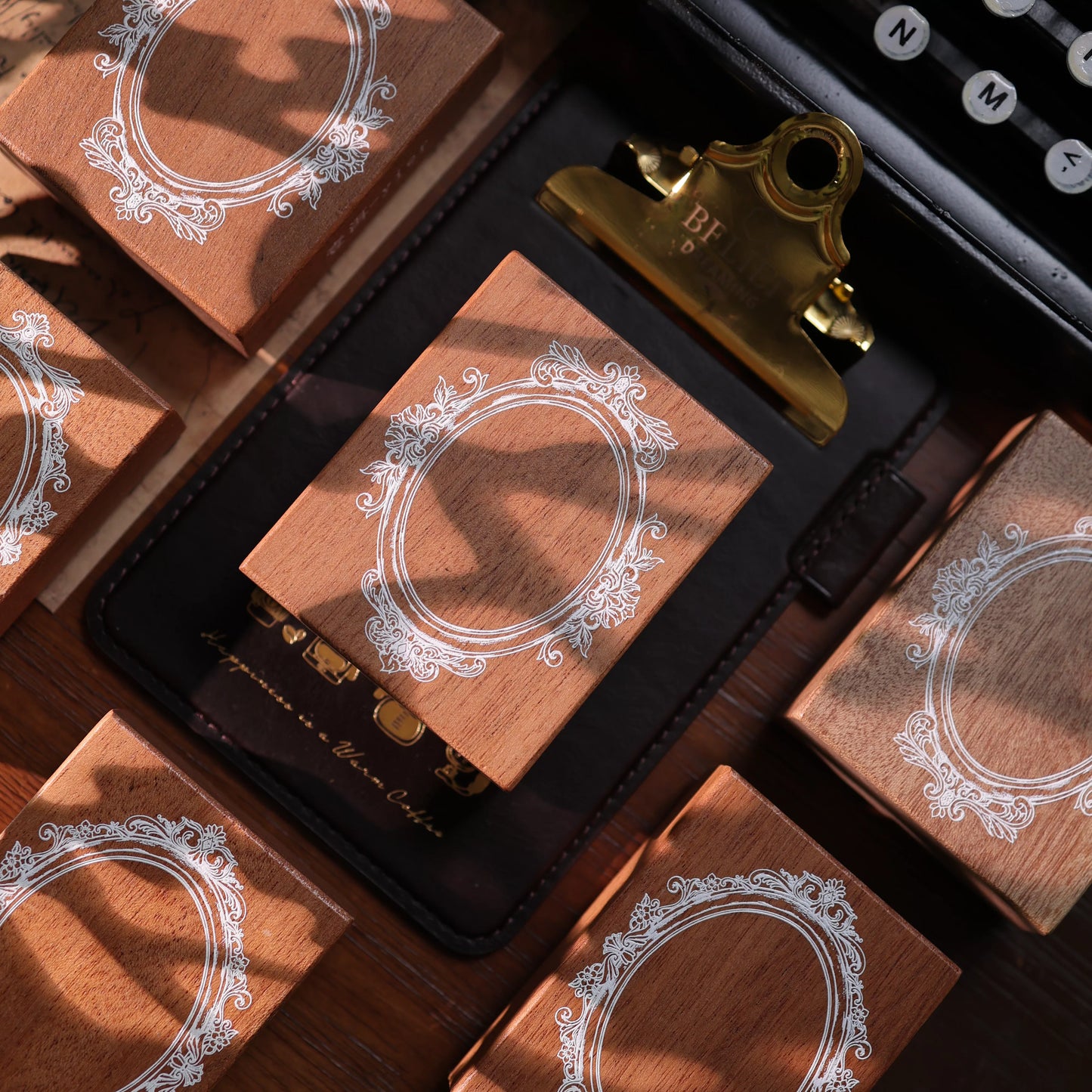YiEr Vol17【Vintage Border】Imported Maple Red Rubber and Maple Wood Stamp