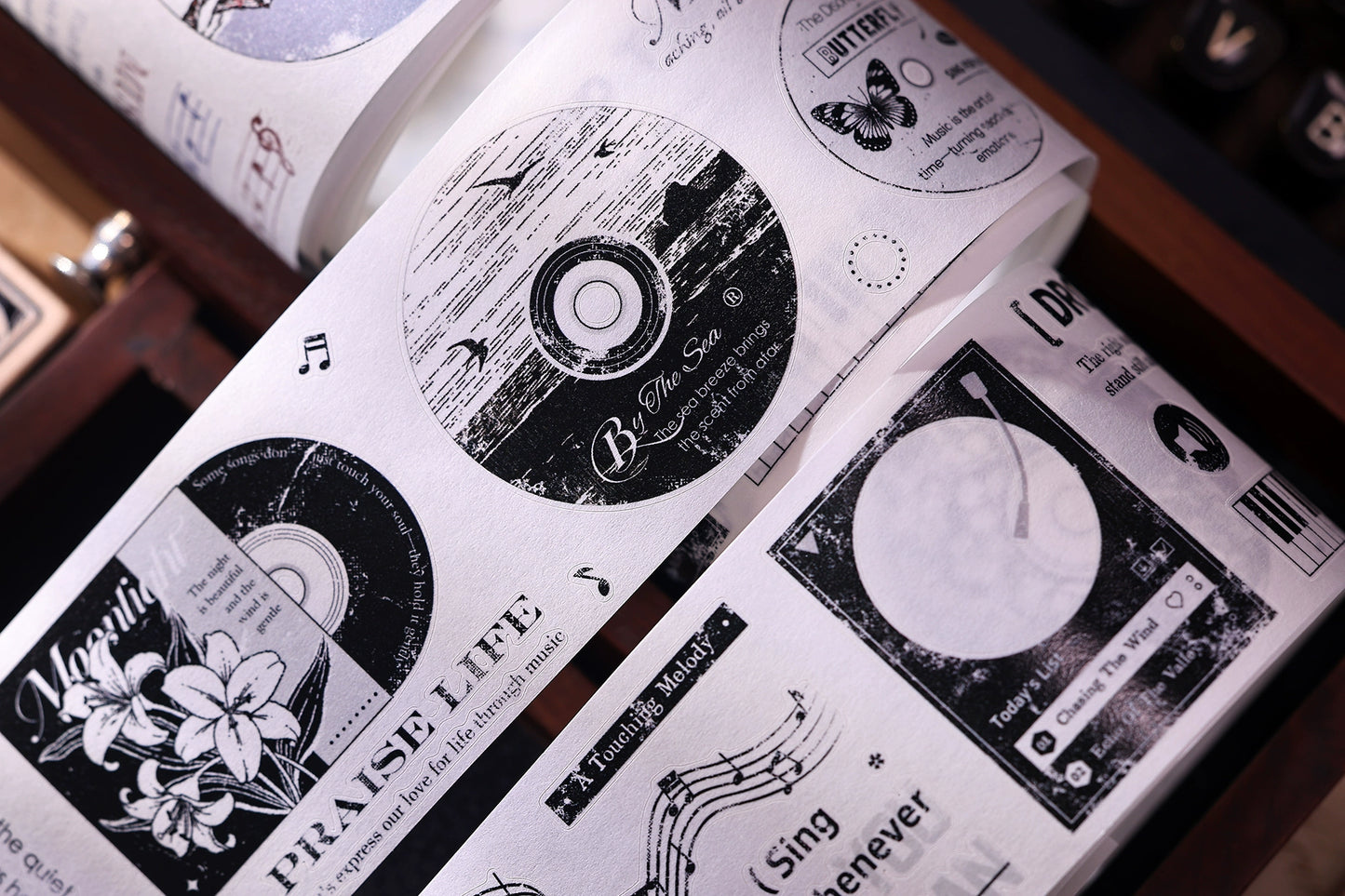 XiaoBaiJia【Echo】Light Retro Orginal Design Bordered Records Washi Pet Tape Landscape Stickers