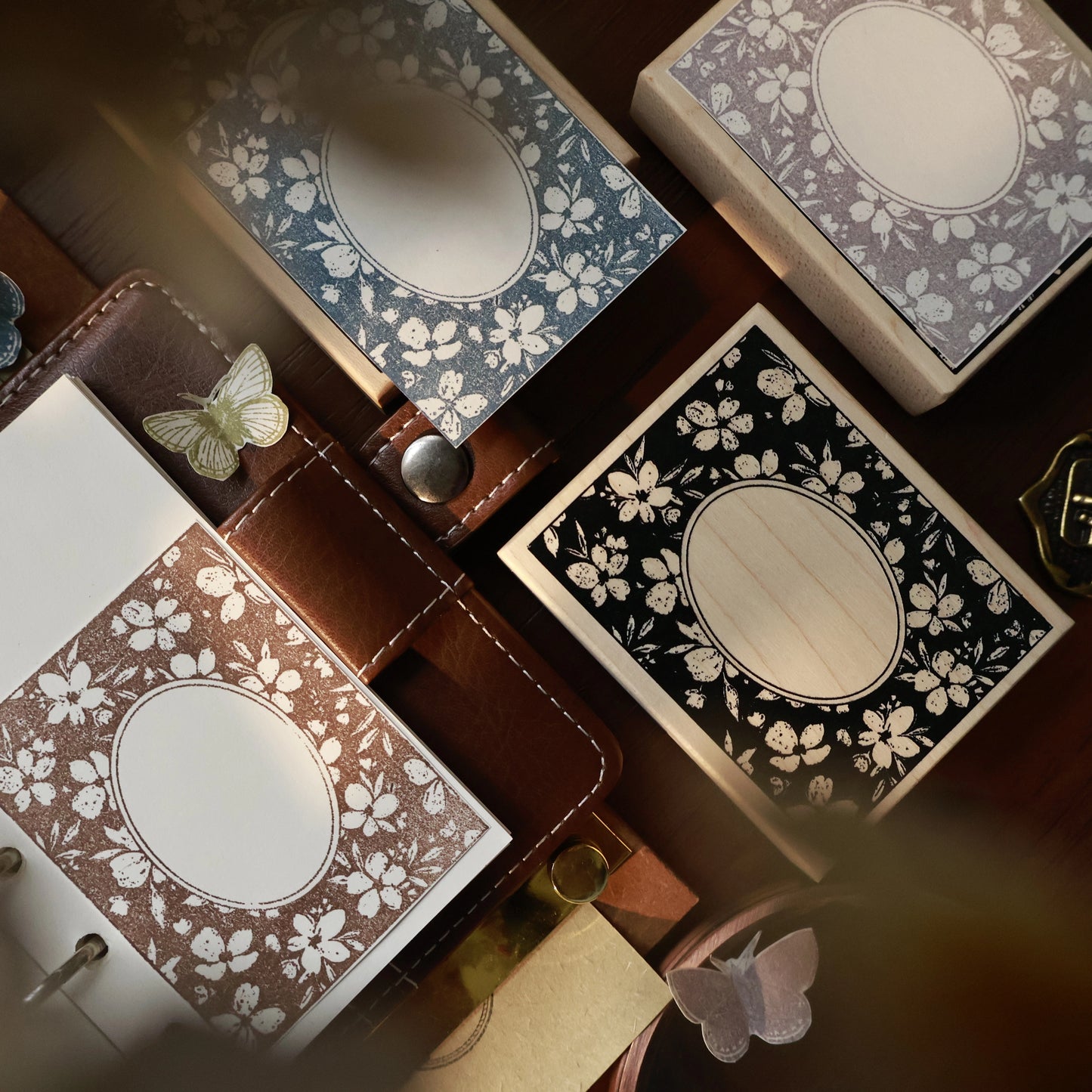 YiEr Vol15【Flower Frame Stamp】Imported Maple Red Rubber and Maple Wood Stamp