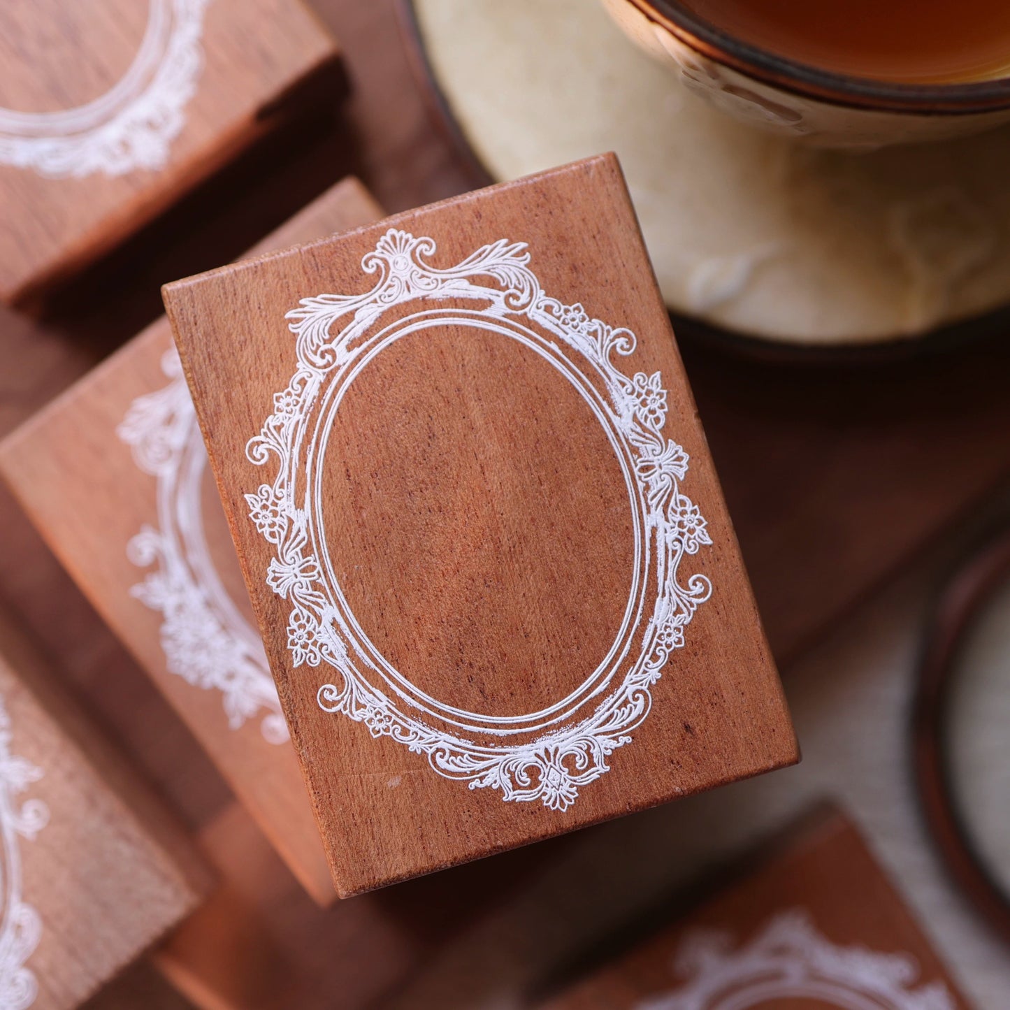 YiEr Vol17【Vintage Border】Imported Maple Red Rubber and Maple Wood Stamp