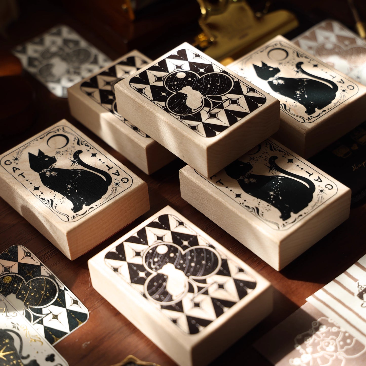 YiEr Vol16【Cat Poker Stamp】Imported Maple Red Rubber and Maple Wood Stamp